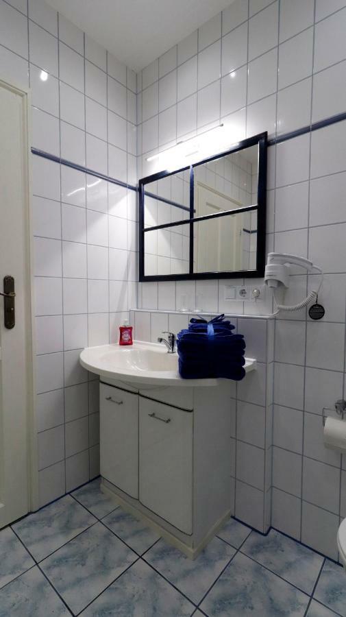 Ferienwohnung Zum Rotem Karpfen Ерфурт Екстер'єр фото